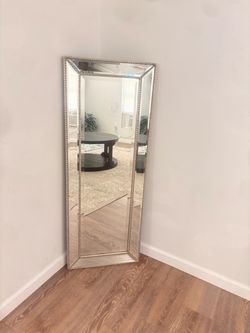 Body mirror