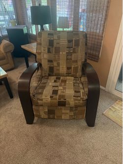 Lazy boy recliner chair