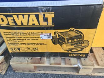 Dewalt 4.5 Gallon Compressor