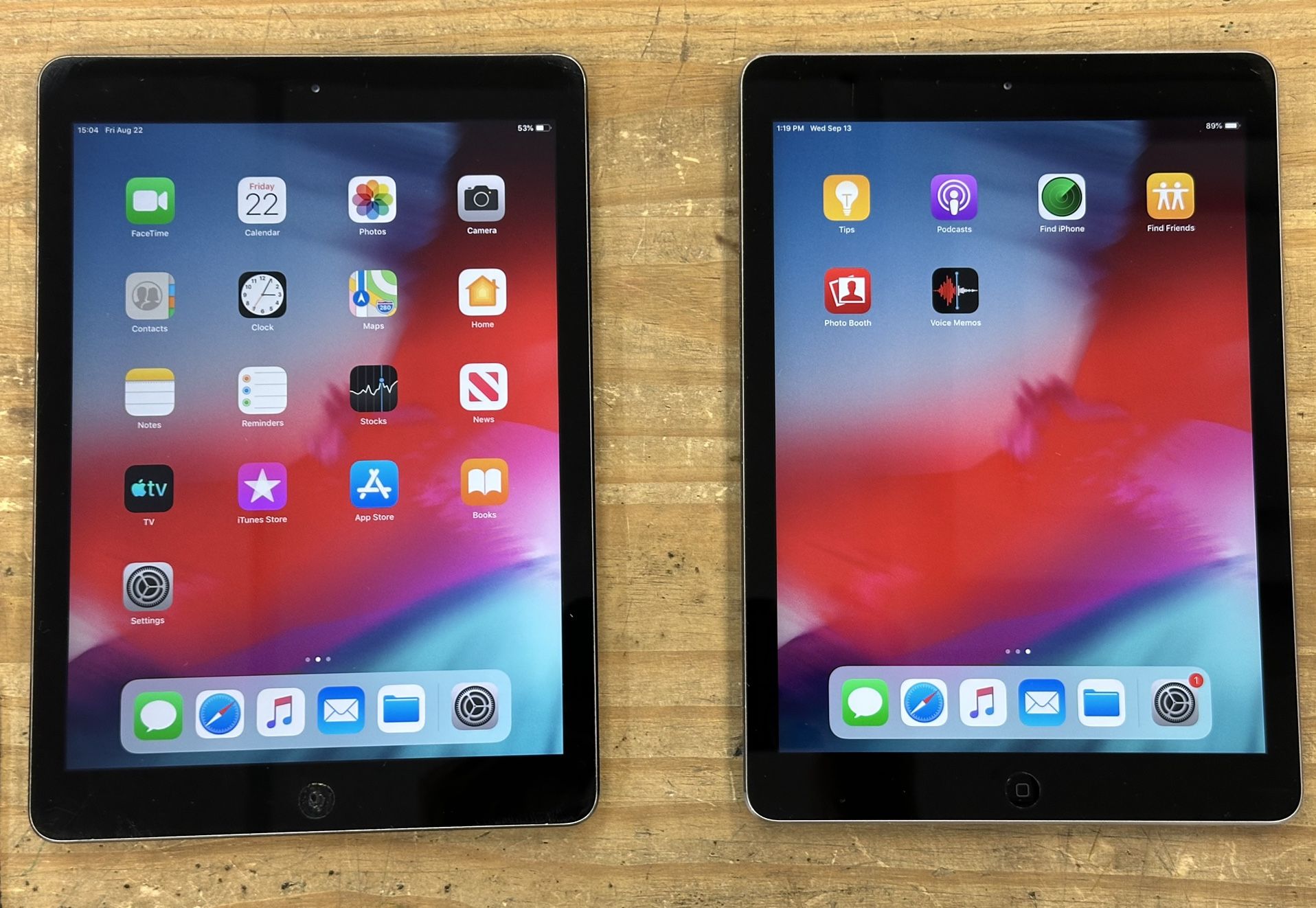 x2 iPad Air 1st Gen 16GB WiFi