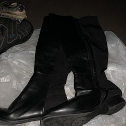 Size 12   Ladies Boots 