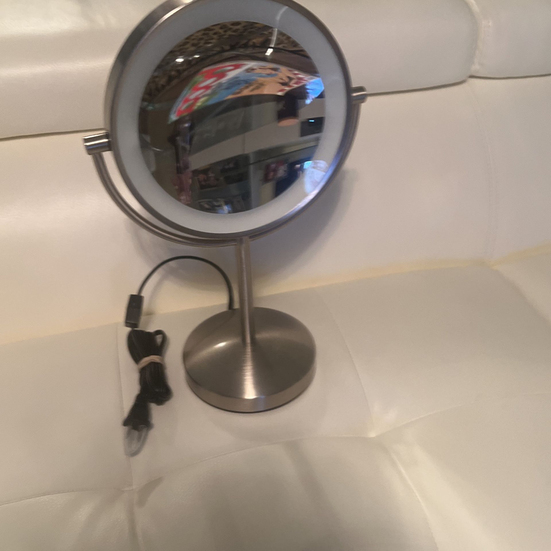 Conair Lighted Double Sided Makeup Mirror (1X  -  10X)