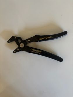 CRAFTSMAN ROBO GRIP PLIERS