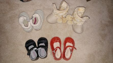 Lot of 4 little girl shoes