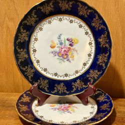 SET OF 2 ANTIQUE 1940s YS YAU SHING FINE PIRCELAIN COBALT BLUE GOLD FLORAL PLATE