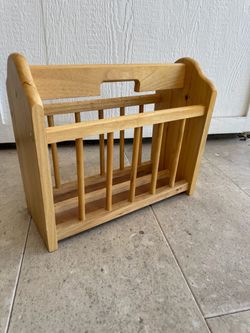 Wooden Magazine Rack with Handle