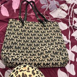 Michael Kors Purse