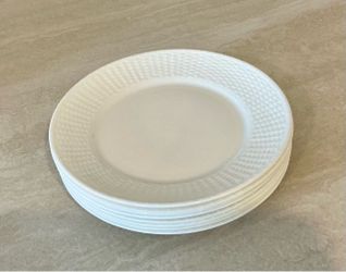 Set of 8 WEDGWOOD  8” salad plates.  Nantucket pattern