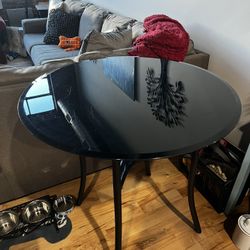 Counter-height Round Pub Table