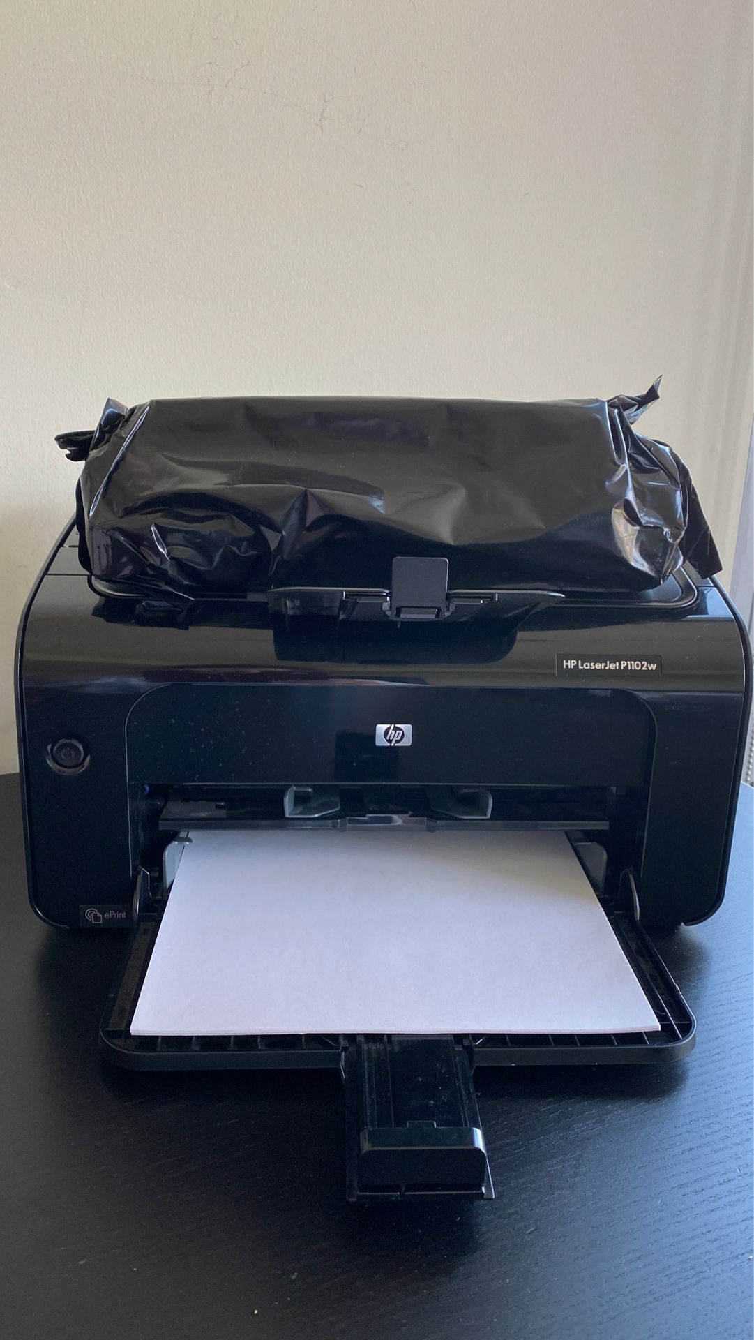 HP laser printer + new ink + Ink replacement + paper