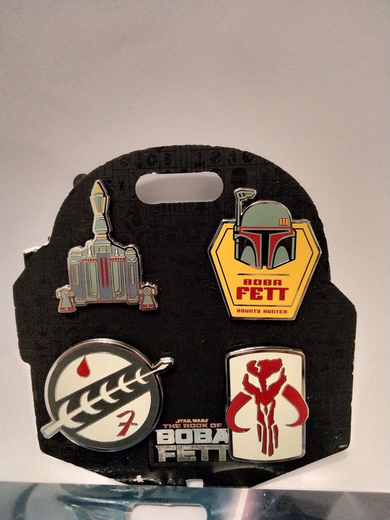 Disney Pin Trading Sets