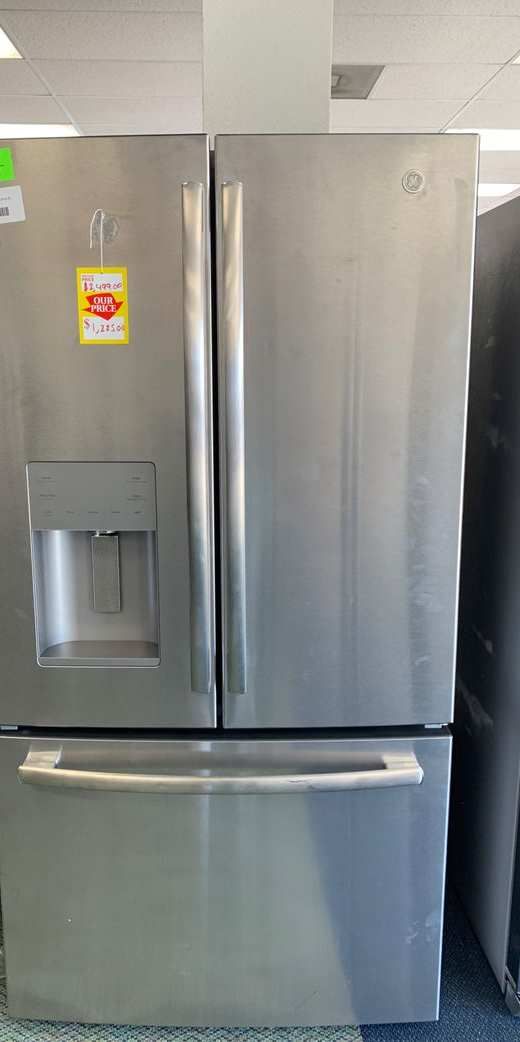 General Electric Refrigerator! GE brand!! All new French door stainless steel!! Comes with Warranty Y8A5