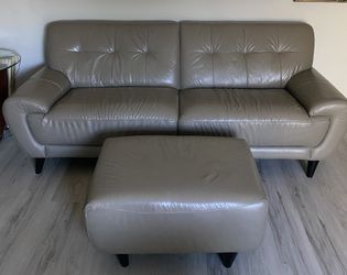 Couch & Ottoman