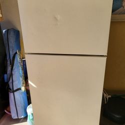Refrigerator In Good Condition And Warranty Works Great For Garage 19th  Ave And Baseline 
