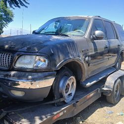 98 Ford  Expedition Parts 