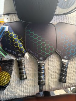 Joncaye pickleballs set of 3 rackets New