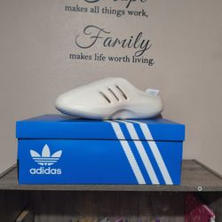 Men's AdiFom Infinity Muleb size 9 11 12