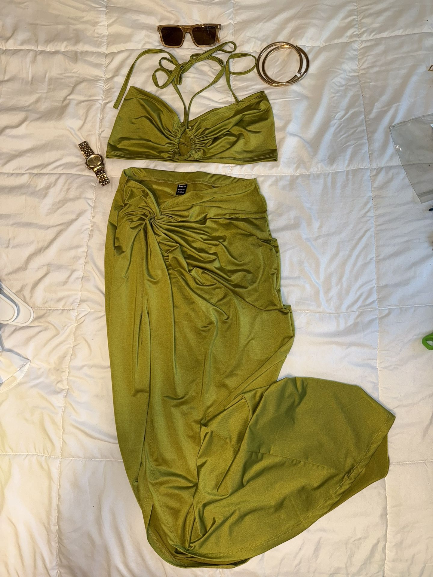 Boutique Women’s Clothing (2 Piece Long Skirt Set)