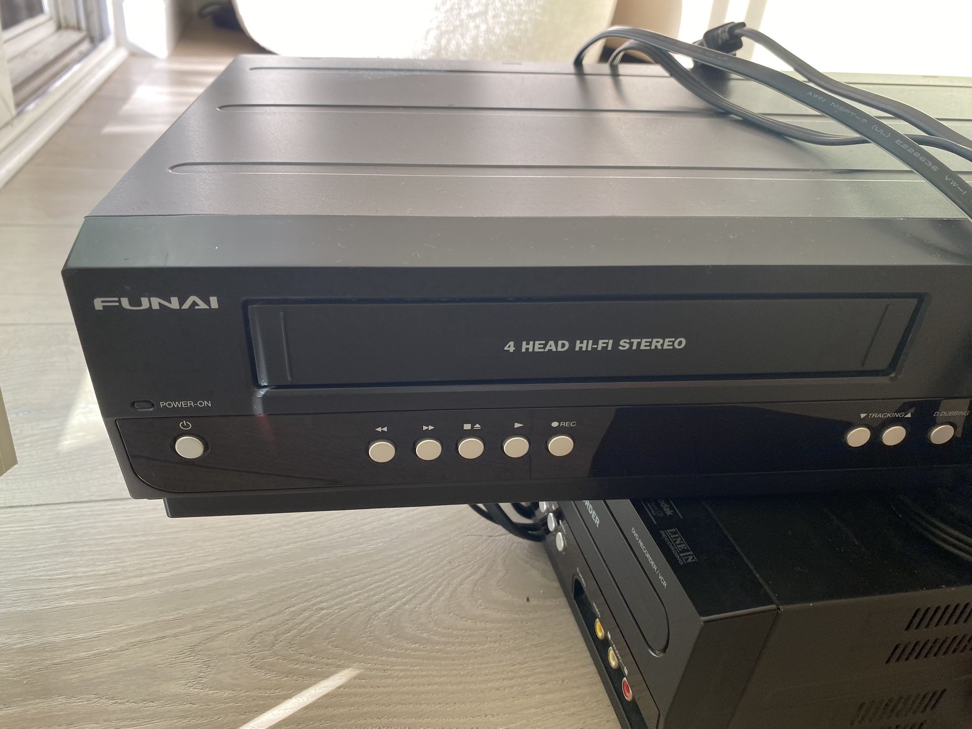 Funai VCR DVD Recorder 