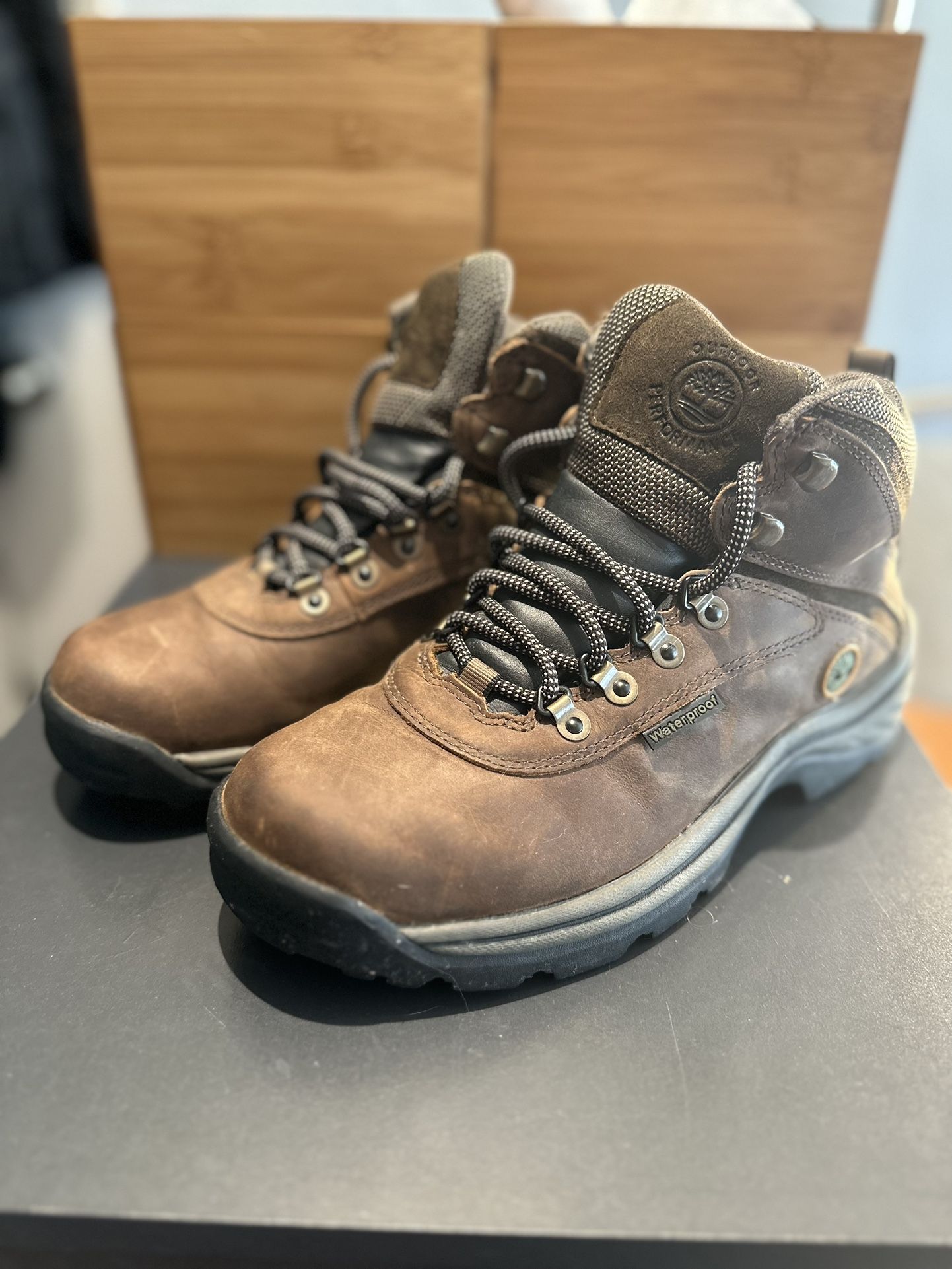 Timberland Women's White Ledge Mid Ankle Hiking Boot 8W