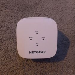 Netgear AC750 WiFi Range Extender