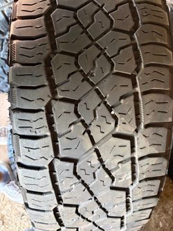 MATCHING PAIR OF LT 275/65 R 20 MASTERCRAFT COURSER TRAIL HD TIRES