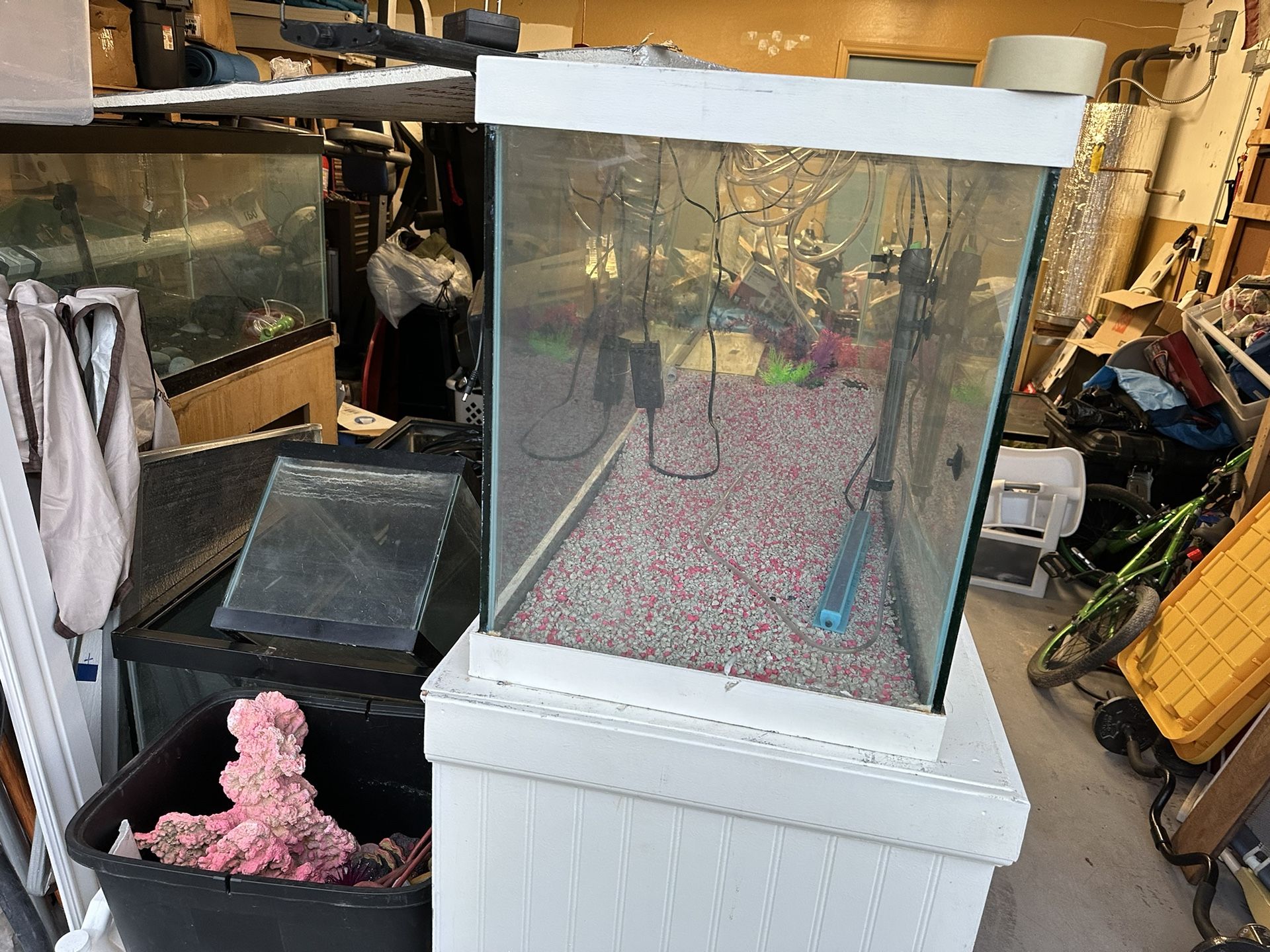 125 Gallon Fish Tank And Stand
