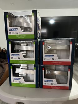5 New Schlage Locks 2 Key Entry And 3 Hall And Closets 