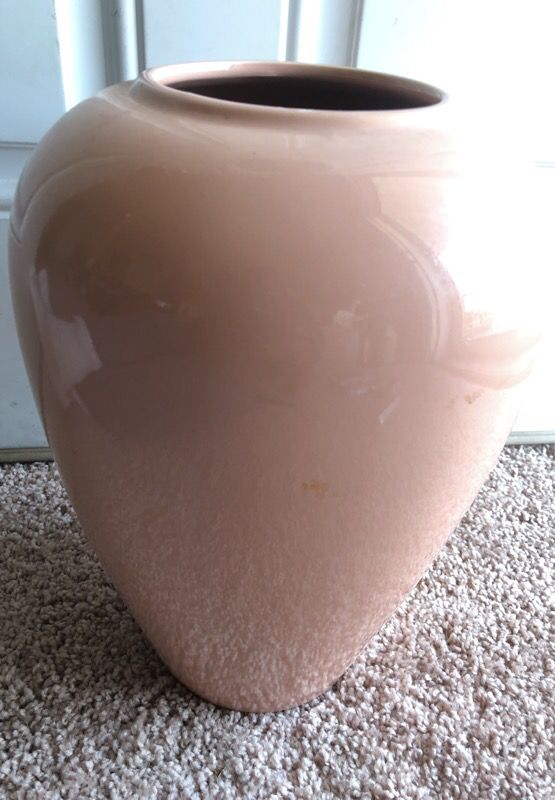 Beautiful beige ceramic flower vase 14 inches high 27 inches wide