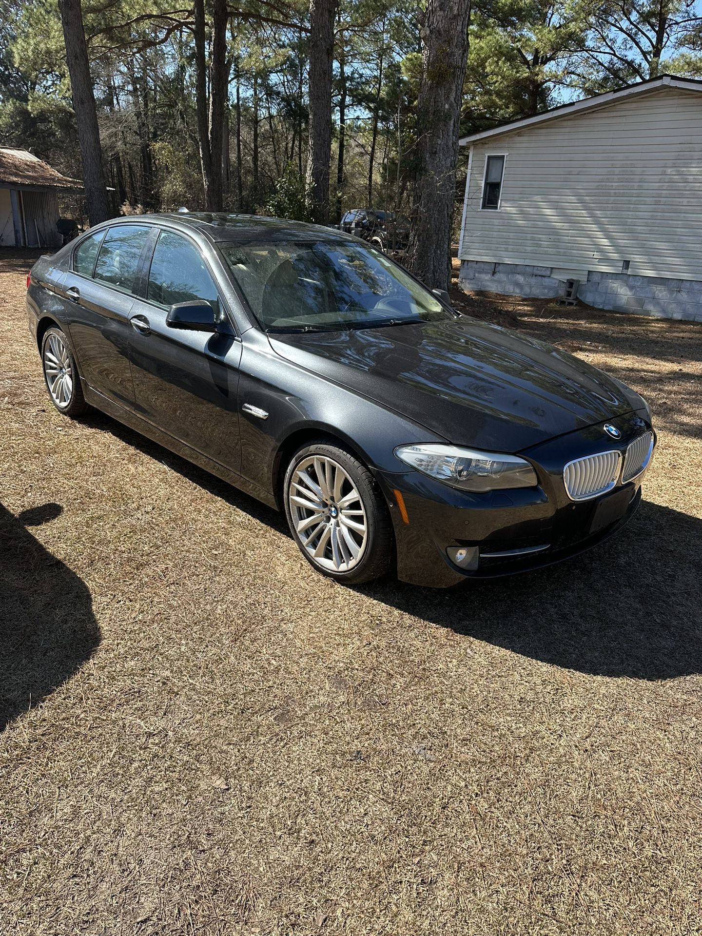 2011 BMW 550i