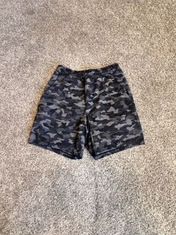 Lululemon Shorts 7” Medium