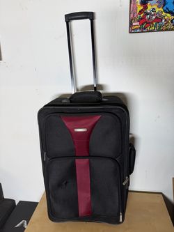 Travel Select Luggage Bag Black Red 26 x 16 x 10