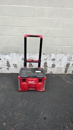 Milwaukee tool box