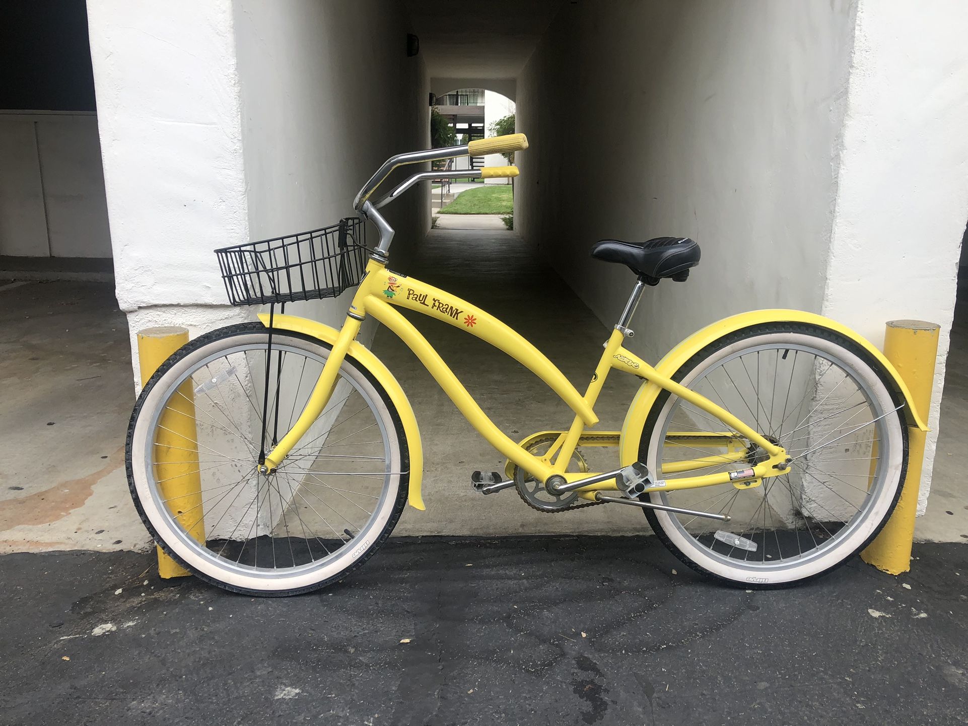 Nirve by Paul Frank Hulius Cruiser 26”