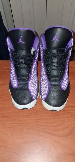 Air jordans 13 retro purple venom size 5y
