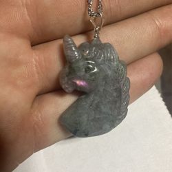 PURPLE FLASH LABRADORITE UNICORN NECKLACE 