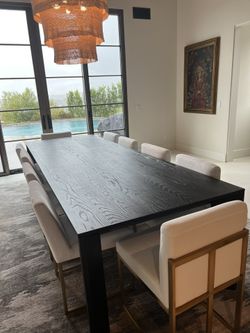 RESTORATION HARDWARE DINING TABLE