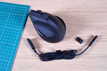 Razer Pro Click V2 Vertical Brand New (open Box)