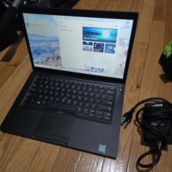 Dell latitude 7490 Great for school/Work