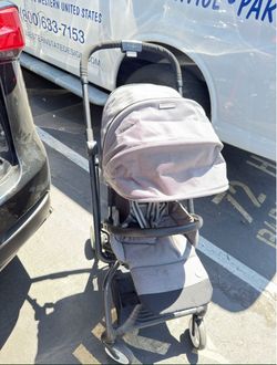 Stroller in excellent condition only used few times