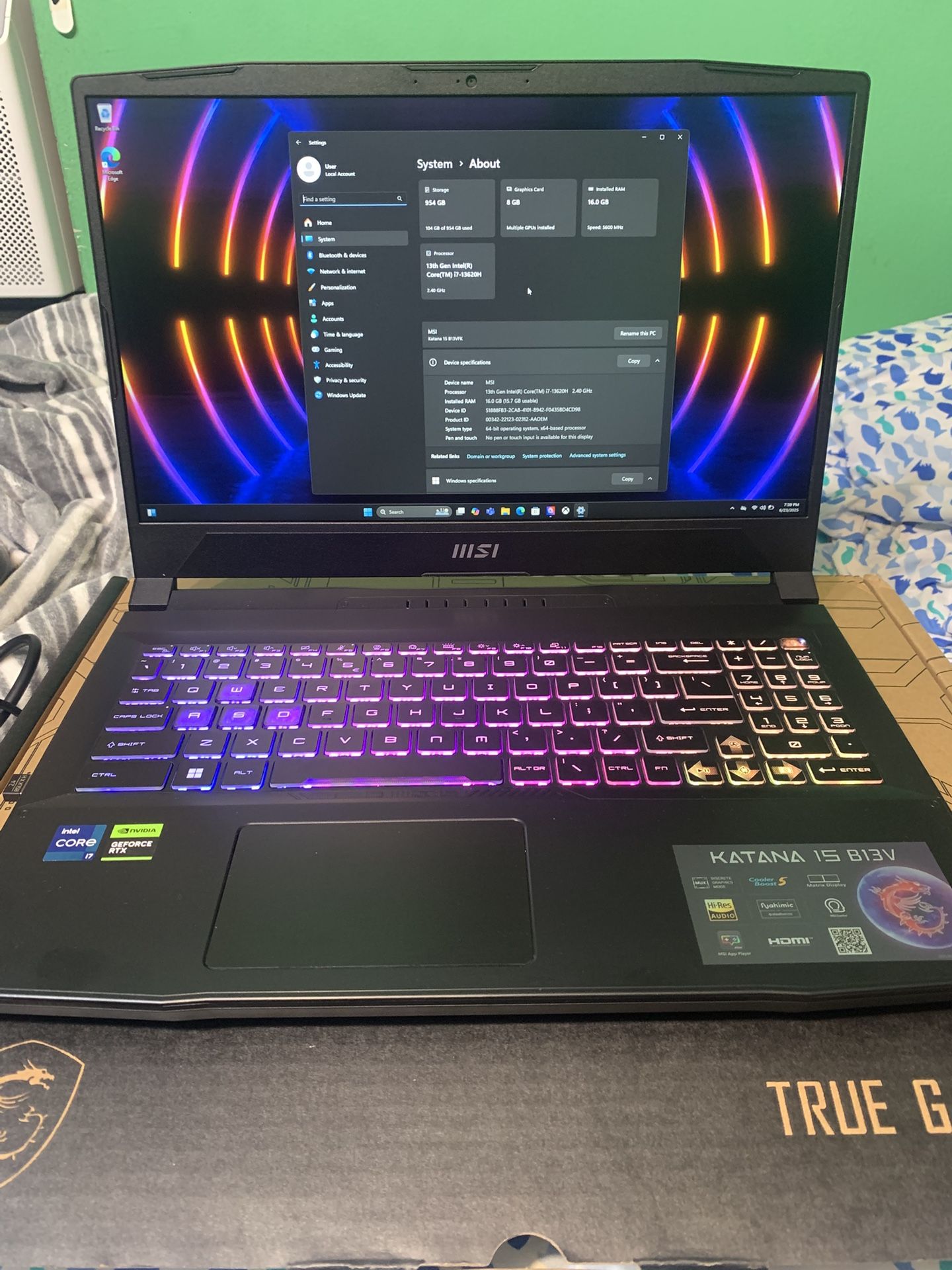 MSI Katana 15.6" Gaming Laptop, 144Hz FHD, Intel Core i7-13620H, NVIDIA GeForce RTX 4060 8GB, 16GB DDR5 Memory, 1TB NVMe SSD, Windows 11, Black, B13VF
