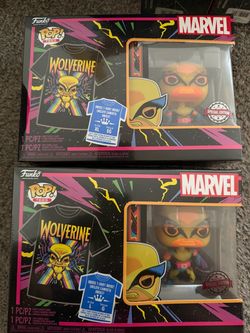 Funko POP! & Tee: Marvel X-Men – Wolverine (Blacklight Edition - Special Edition)