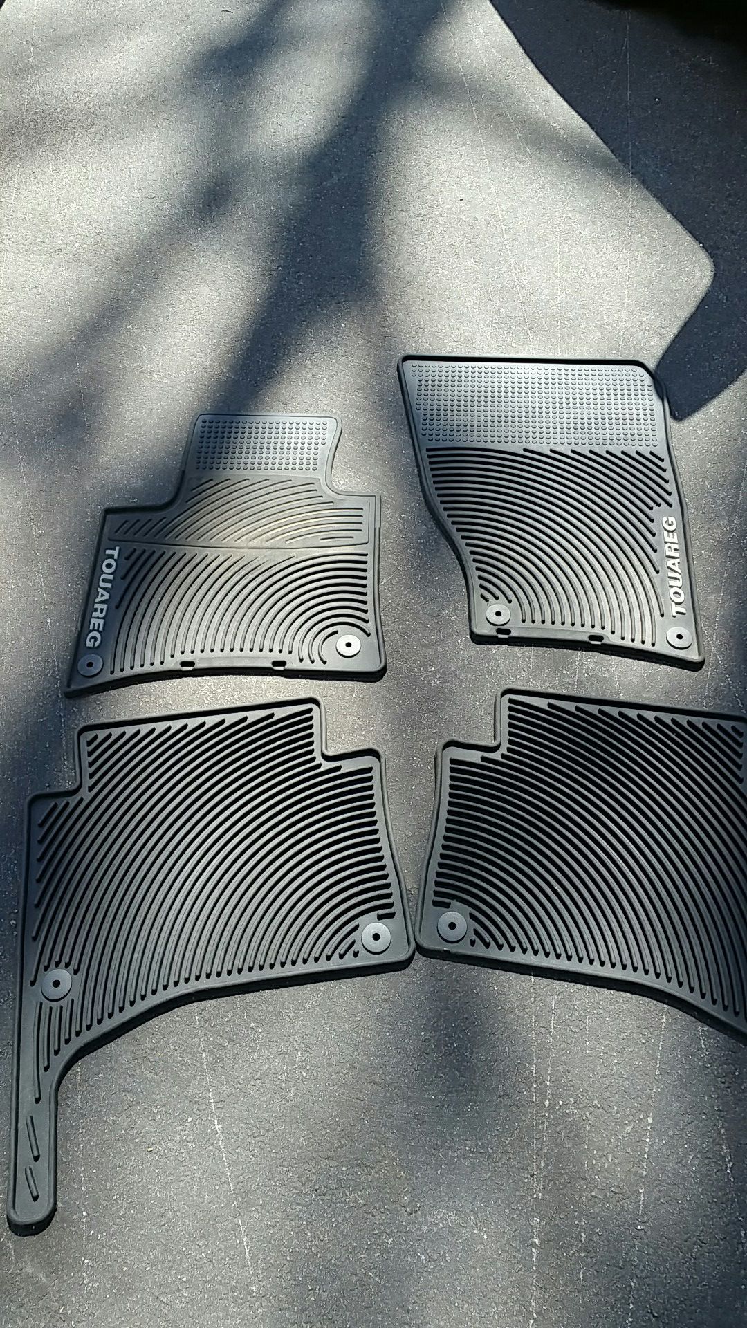 2017 VW Touareg floormats