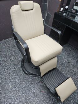 Barber Chair Silla de Barbero For Sale