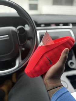 Nike Mind Slide 001 solar Red 7M