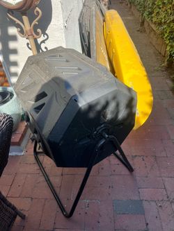 Compost bin