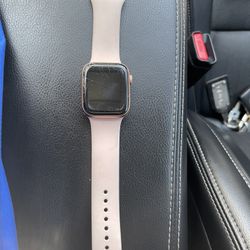 44mm Apple Watch ✅