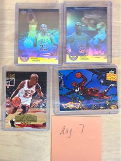 Jordan lot (4) basketball cards