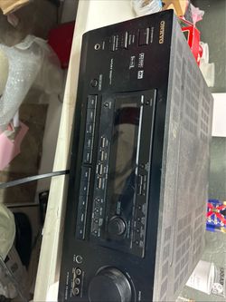 Black Onkyo TX-DS676 AV receiver with Dolby Digital