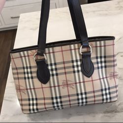 Burberry Bag $500